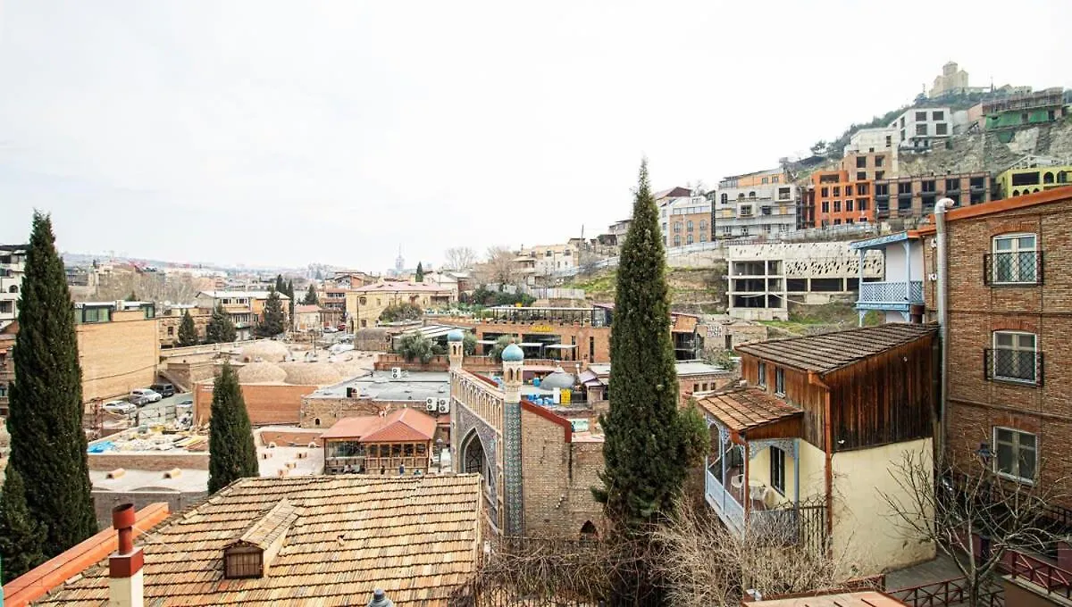 Stunning 2Br Apartment In Abanotubani- By Wehost Tbilisi
