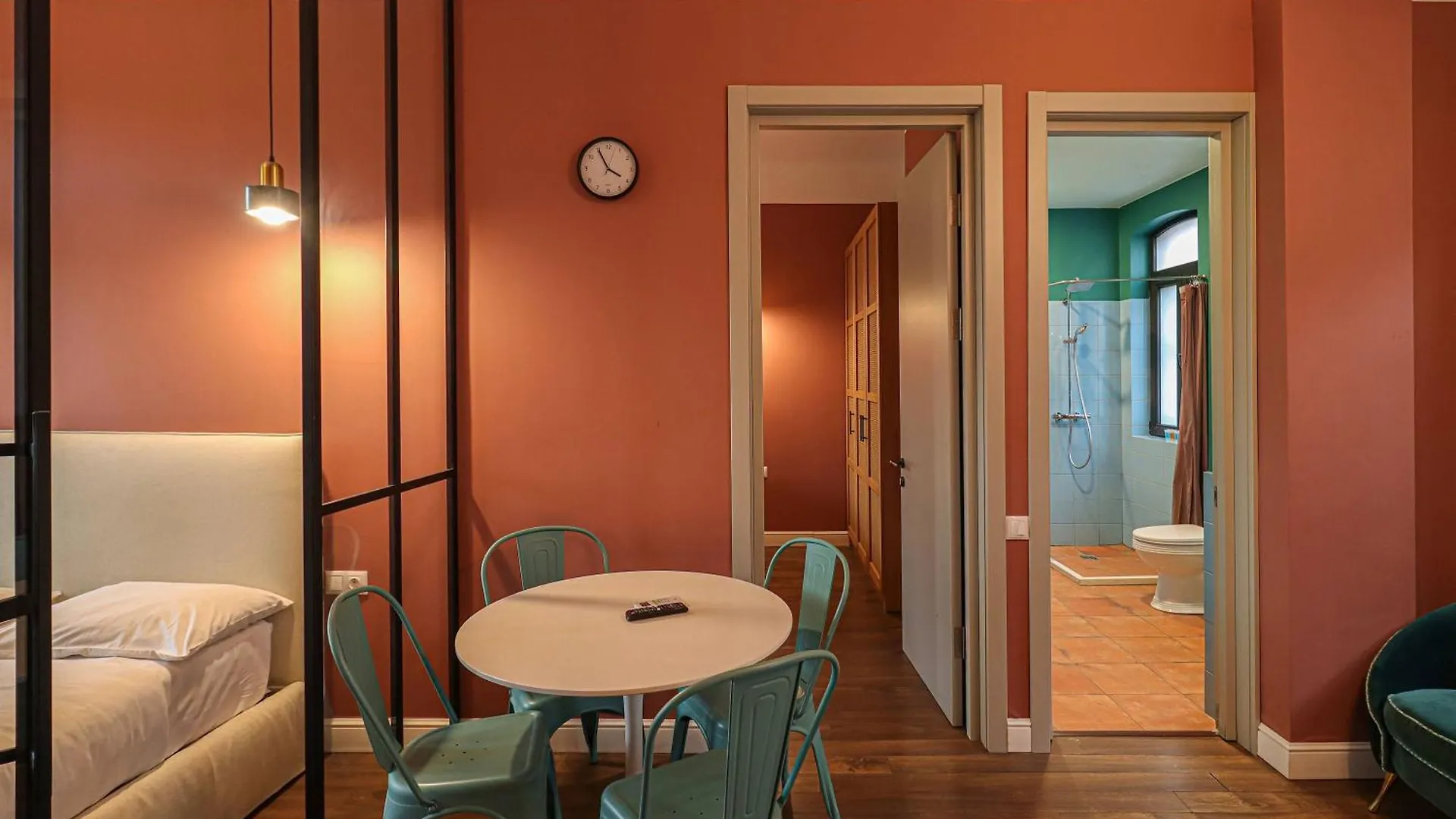 Stunning 2Br Apartment In Abanotubani- By Wehost Tbilisi